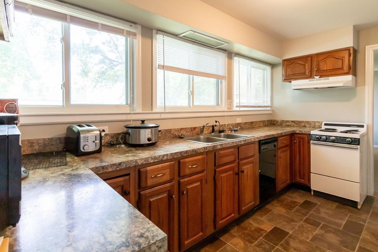 2604 W Ethel Ave. (Wynn Funds, LLC) - Photo 2 of 21