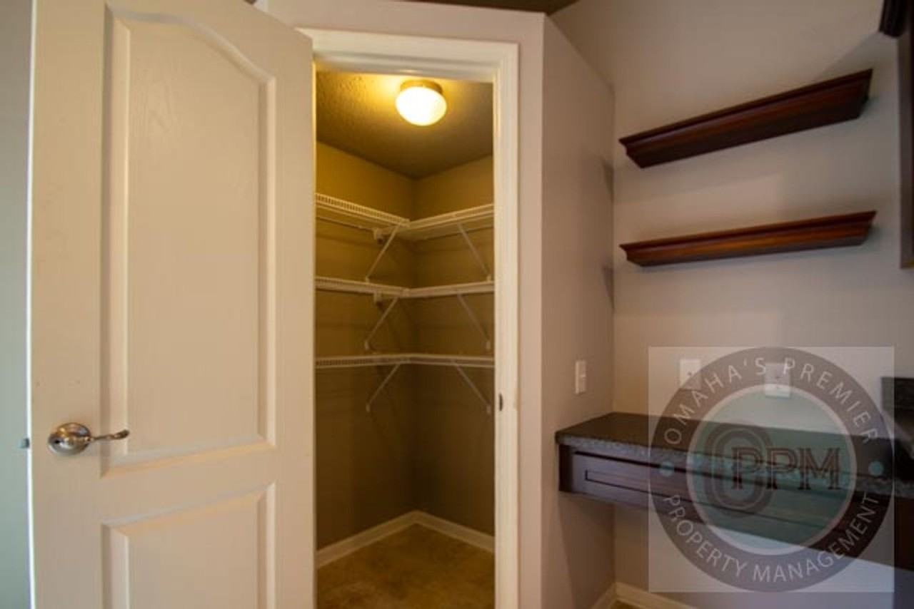 8825 N 161st Ave - Photo 6 of 29