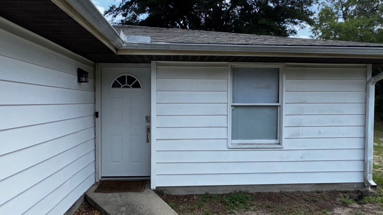 8392 Sw 101st Place Rd - Photo 2 of 16