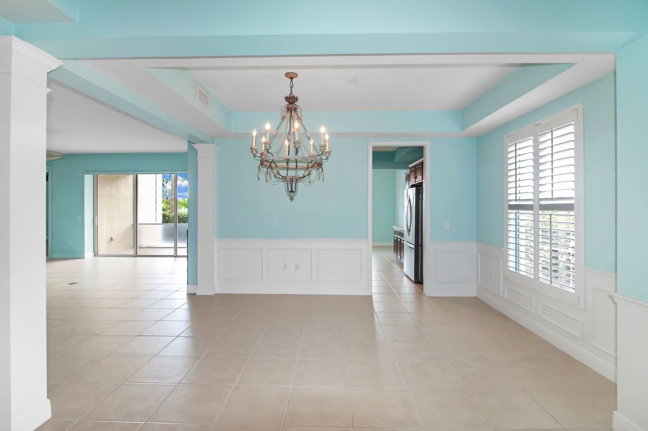 23217 Banbury Way - Photo 3 of 22