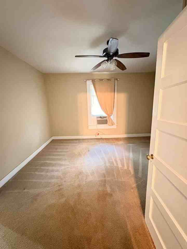 419 Central Ave - Photo 7 of 12