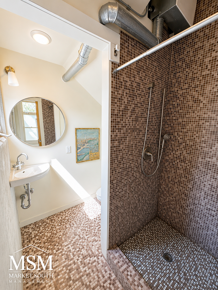 7 W 40th St - Photo 5 of 16