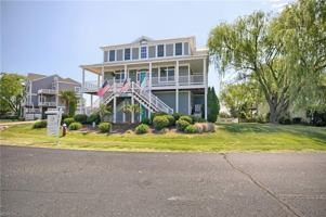 featured image of 27 Rileys Way
