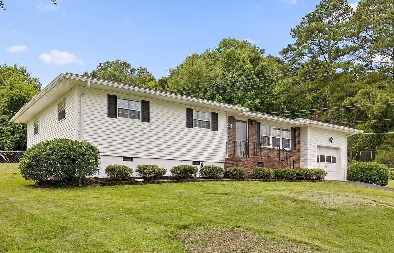 6502 Pine Manor Dr - Photo 2 of 19