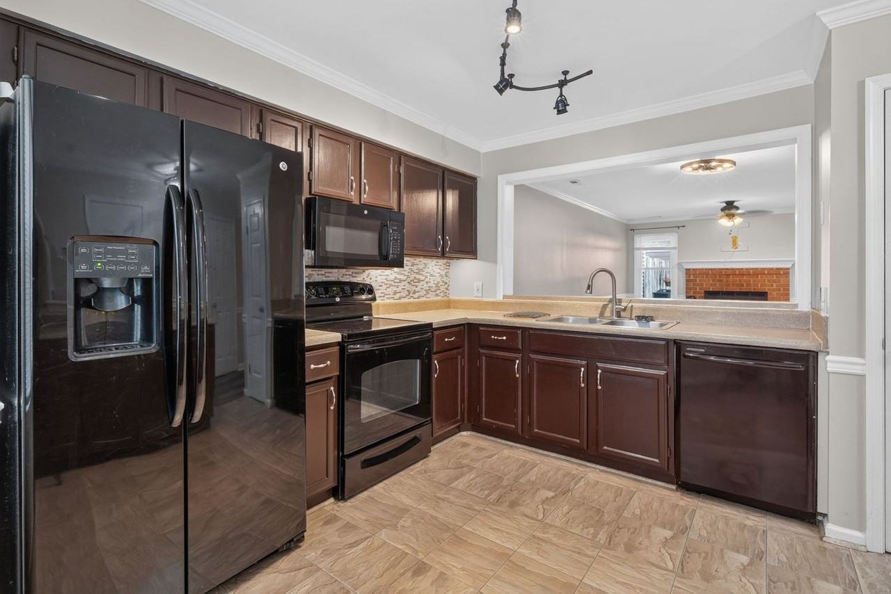 119 Kingsbridge Ln - Photo 7 of 27