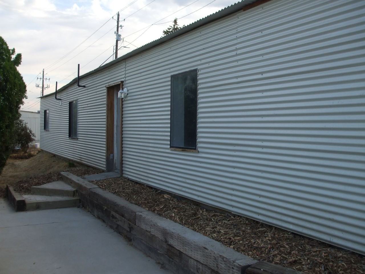 10600 W Tahiti St - Photo 2 of 7