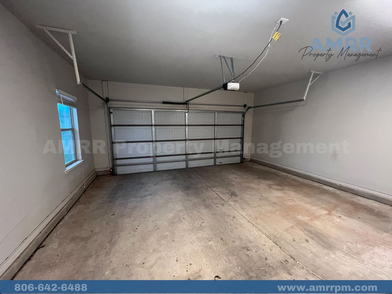 6040 24th St #6 - Photo 3 of 28