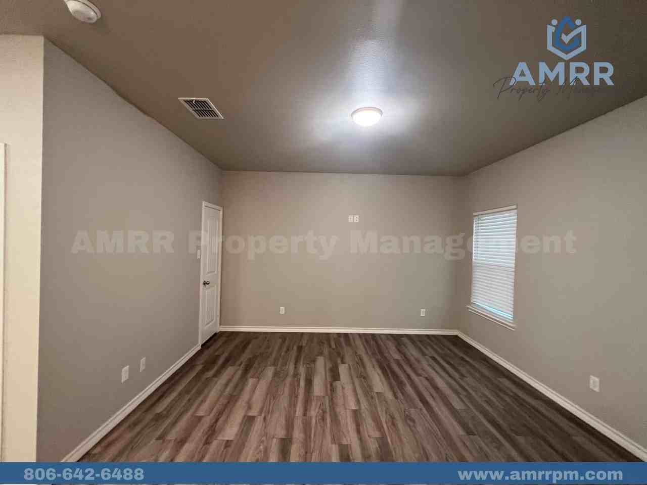 6040 24th St #6 - Photo 7 of 28