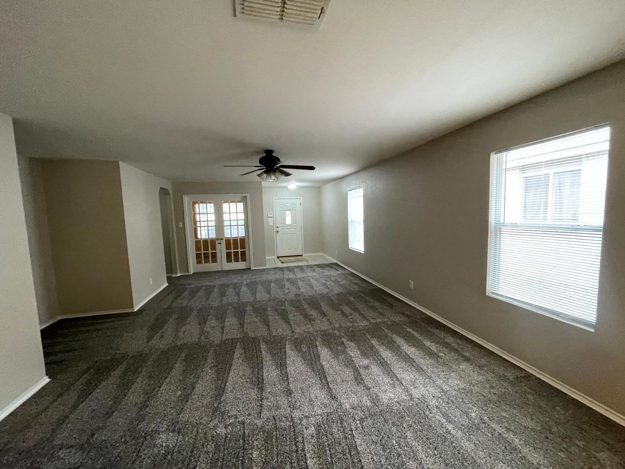 4027 Bulverde Pkwy - Photo 6 of 18