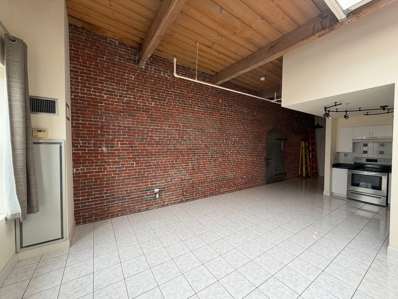 172 Middle St #506 - Photo 5 of 14