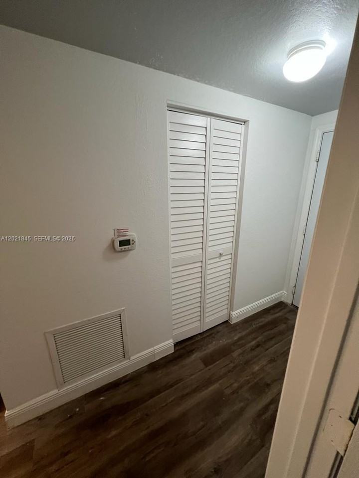 2582 Centergate Drive - Photo 5 of 12