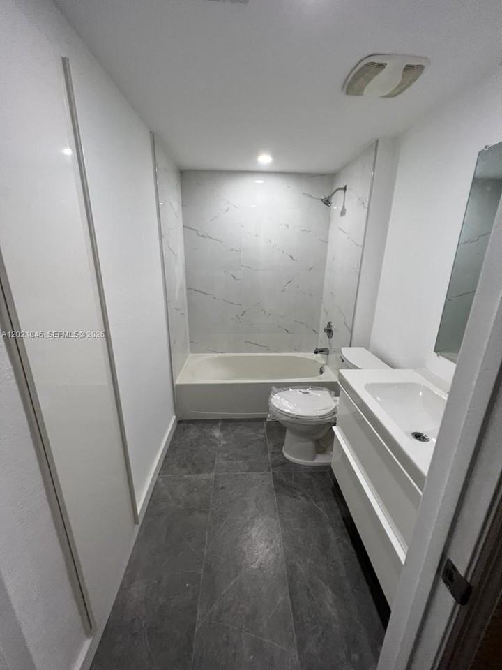 2582 Centergate Drive - Photo 7 of 12