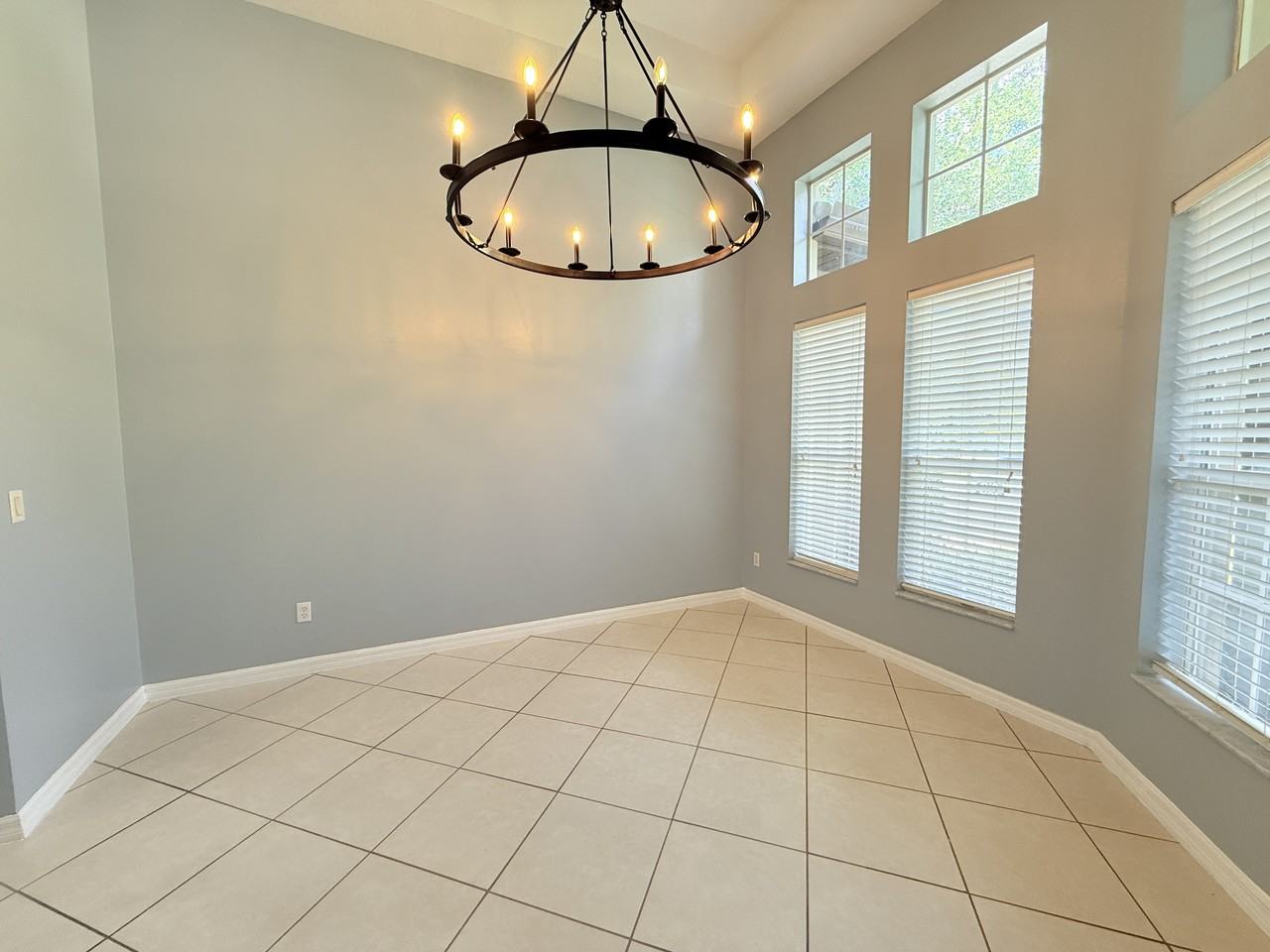 814 Kazaros Cir #1 - Photo 2 of 27