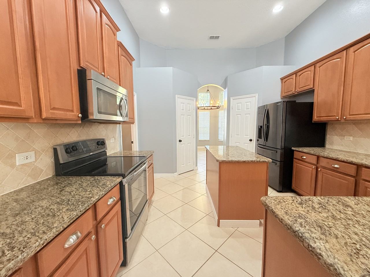 814 Kazaros Cir #1 - Photo 6 of 27