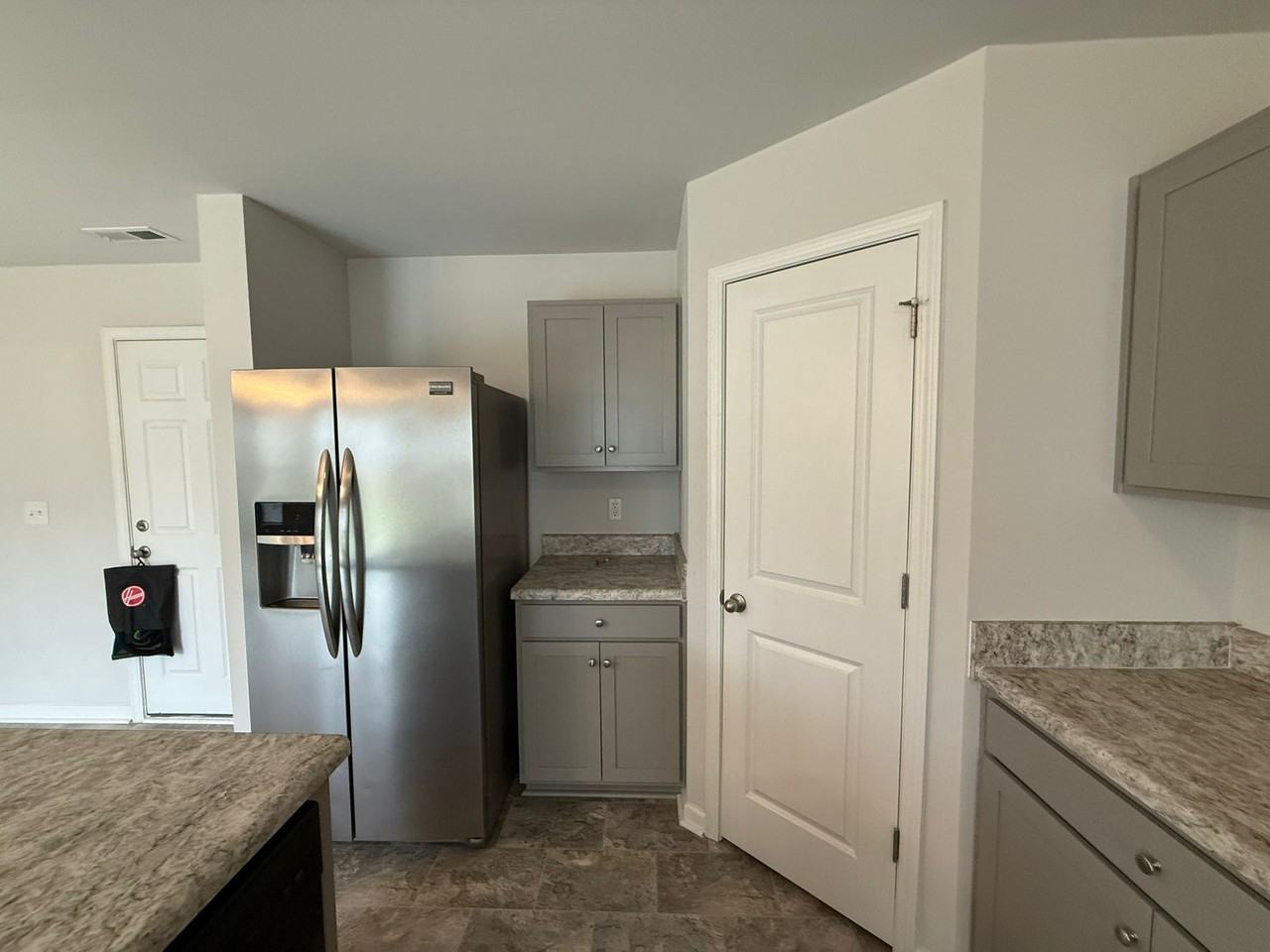 144 Maple Tree Ln #1 - Photo 5 of 41