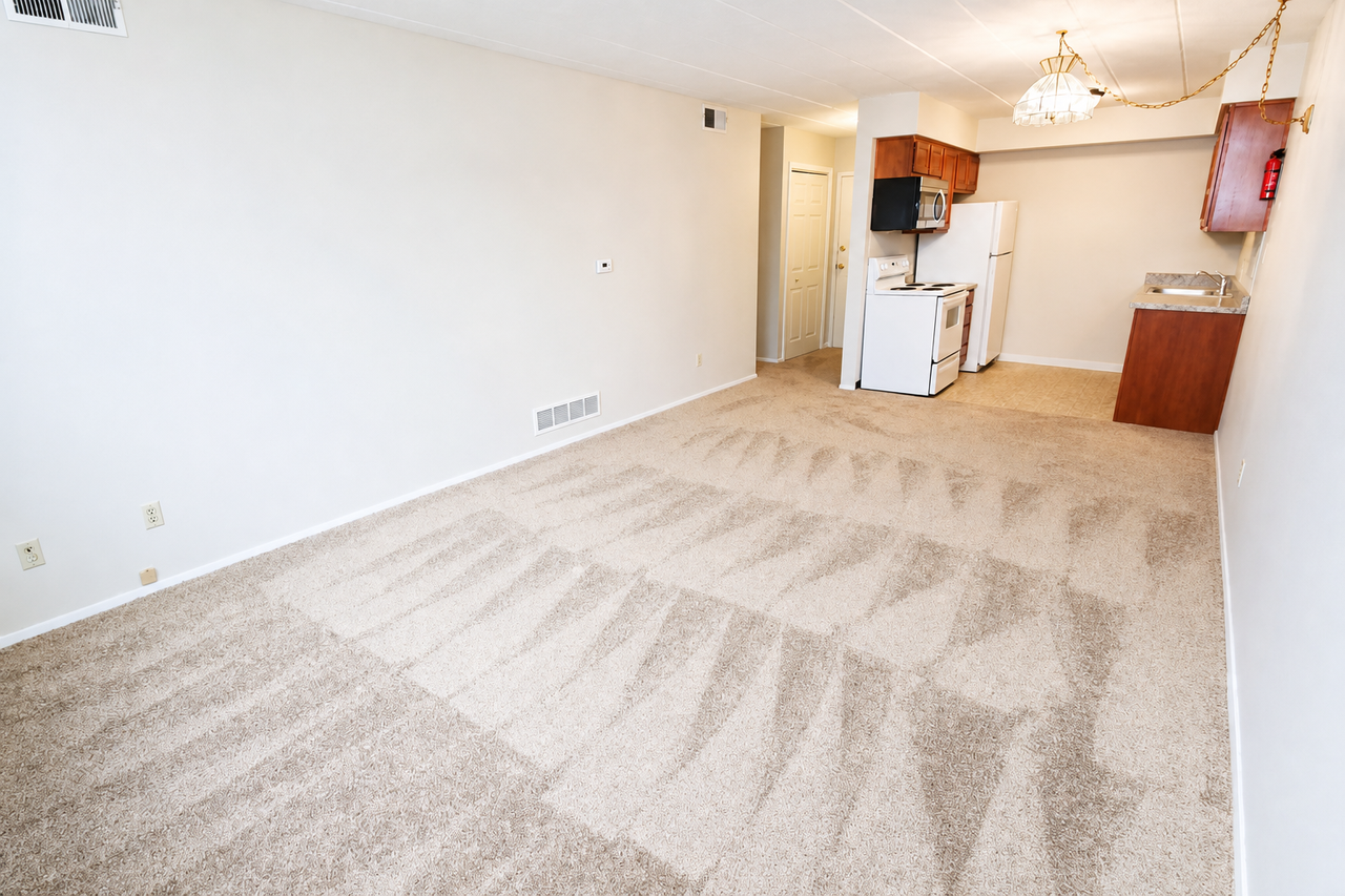 504 ORCHARD AVENUEAPT 205 #205 - Photo 2 of 10