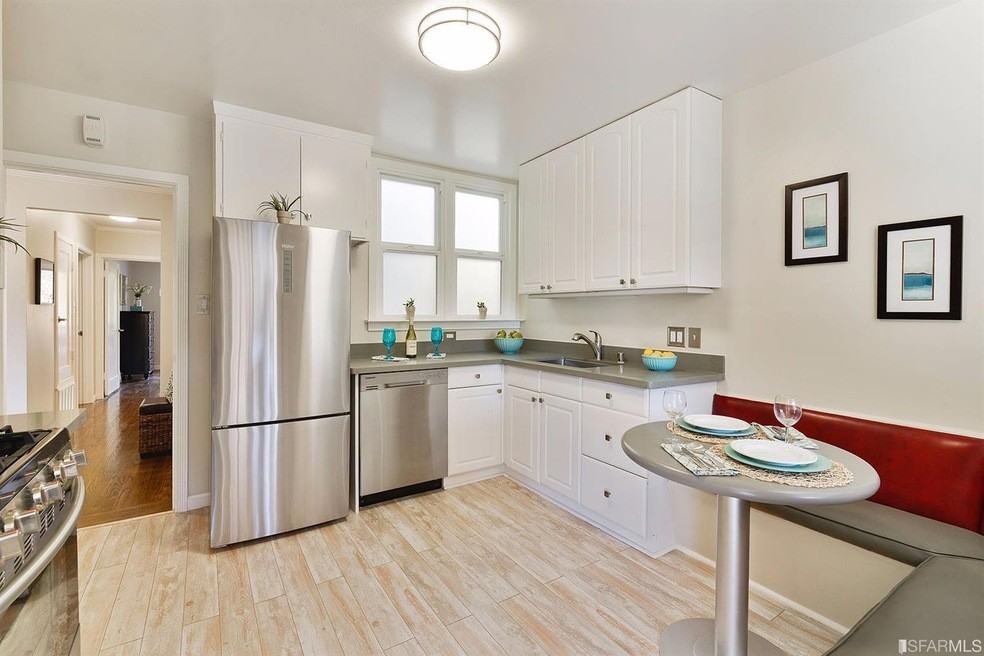 2061 10th Avenue - Photo 7 of 10