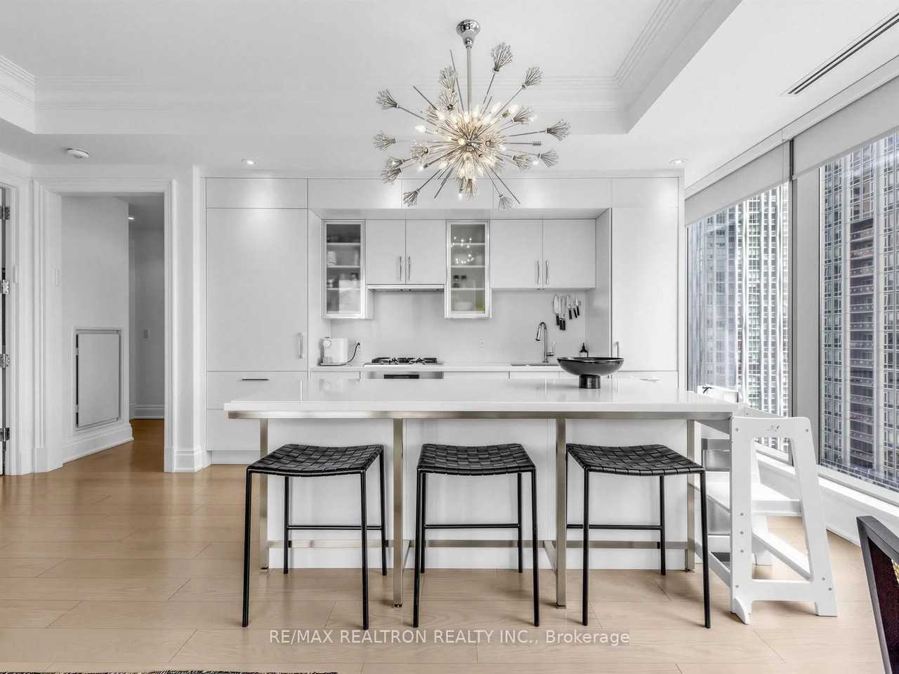 55 Scollard Street - Photo 6