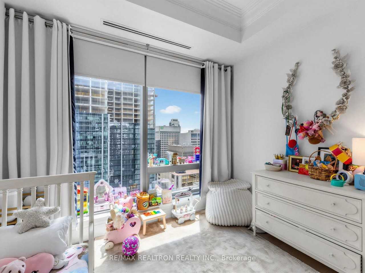 55 Scollard Street - Photo 22