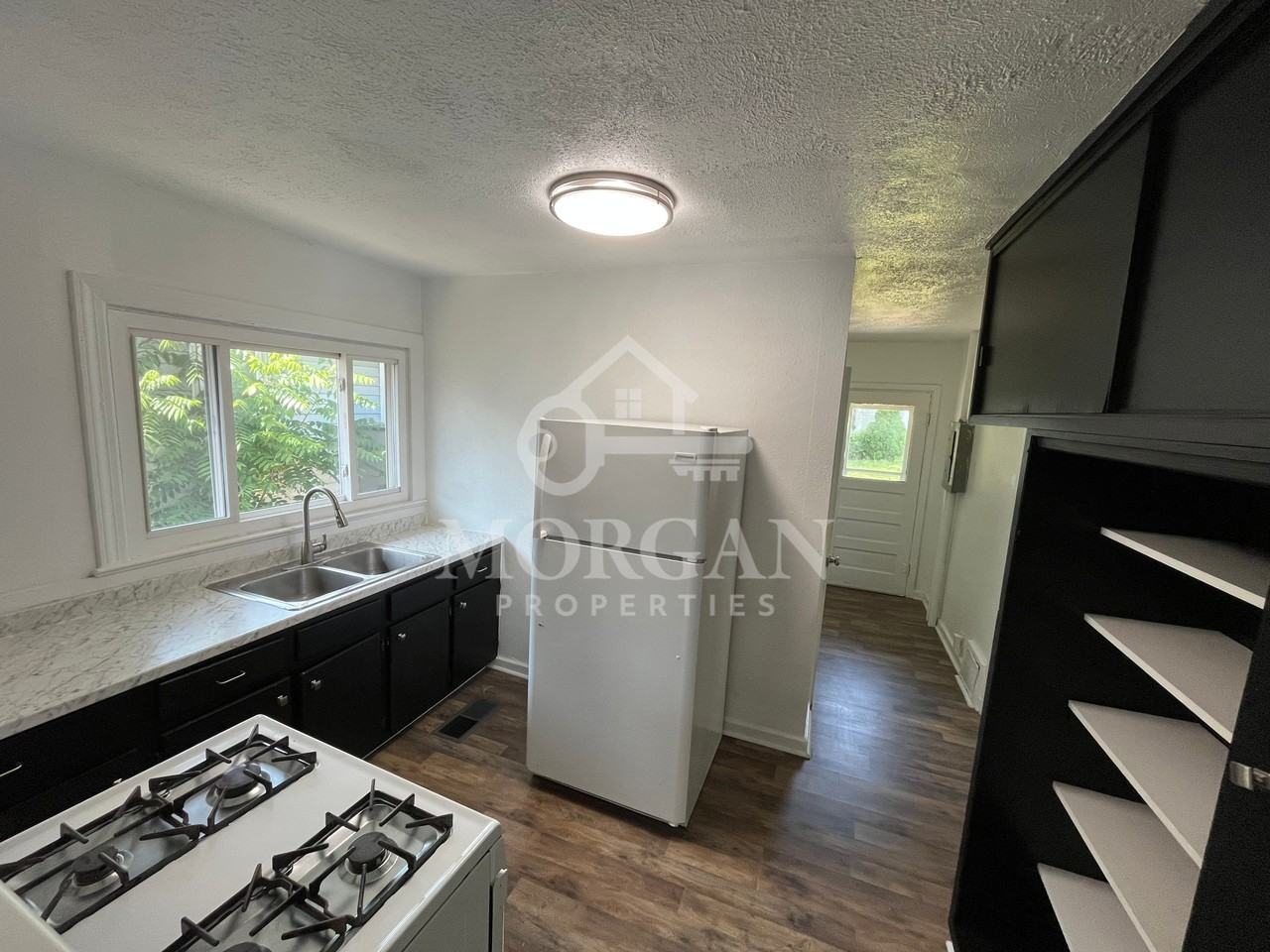 1922 Ohio Ave - Photo 4 of 8