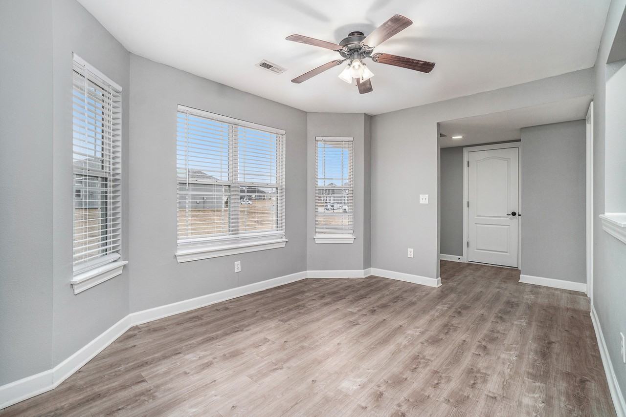 16432 Blair St #16432 - Photo 7 of 25