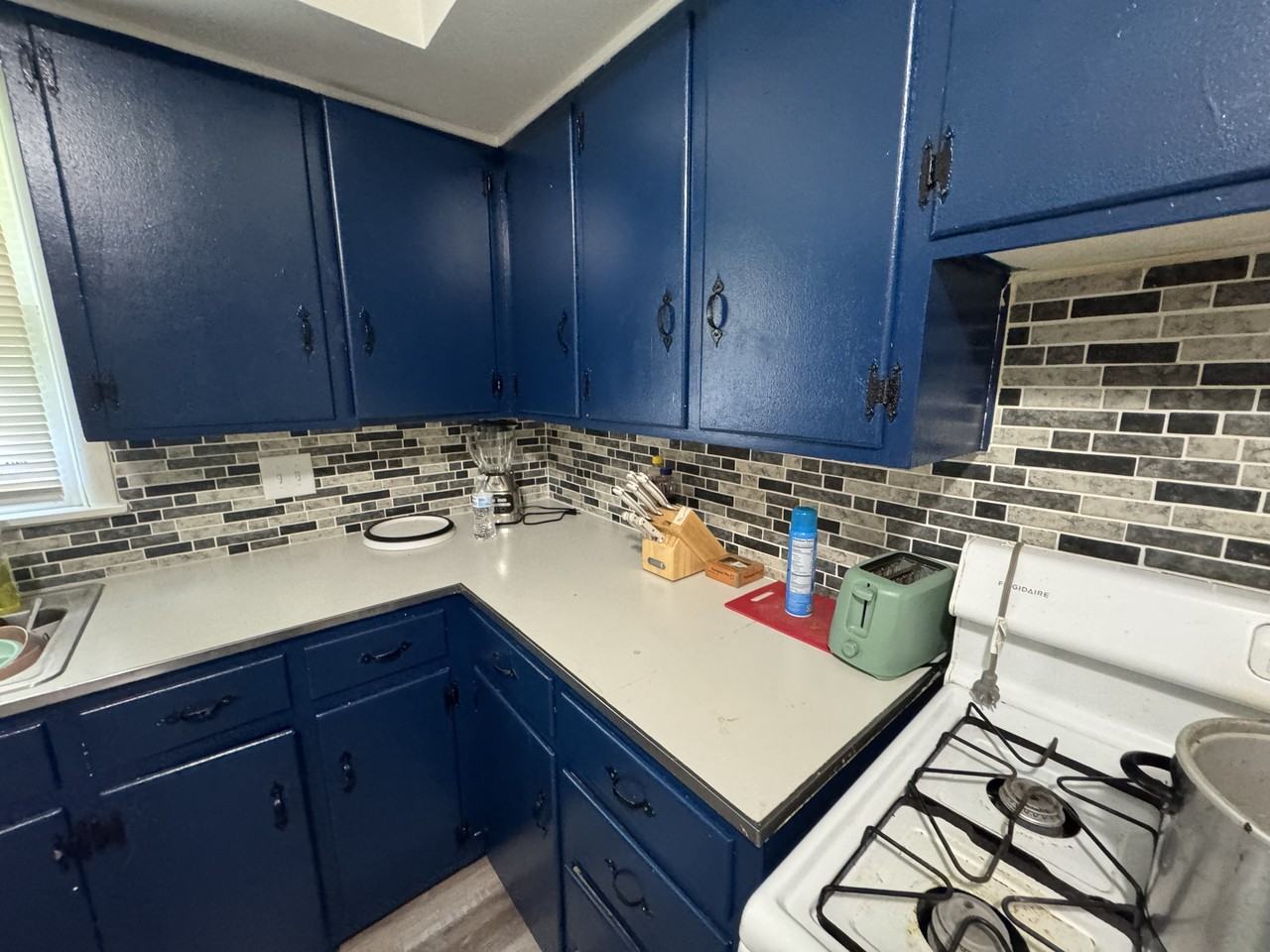 1815 E 83rd St #1 - Photo 3 of 4