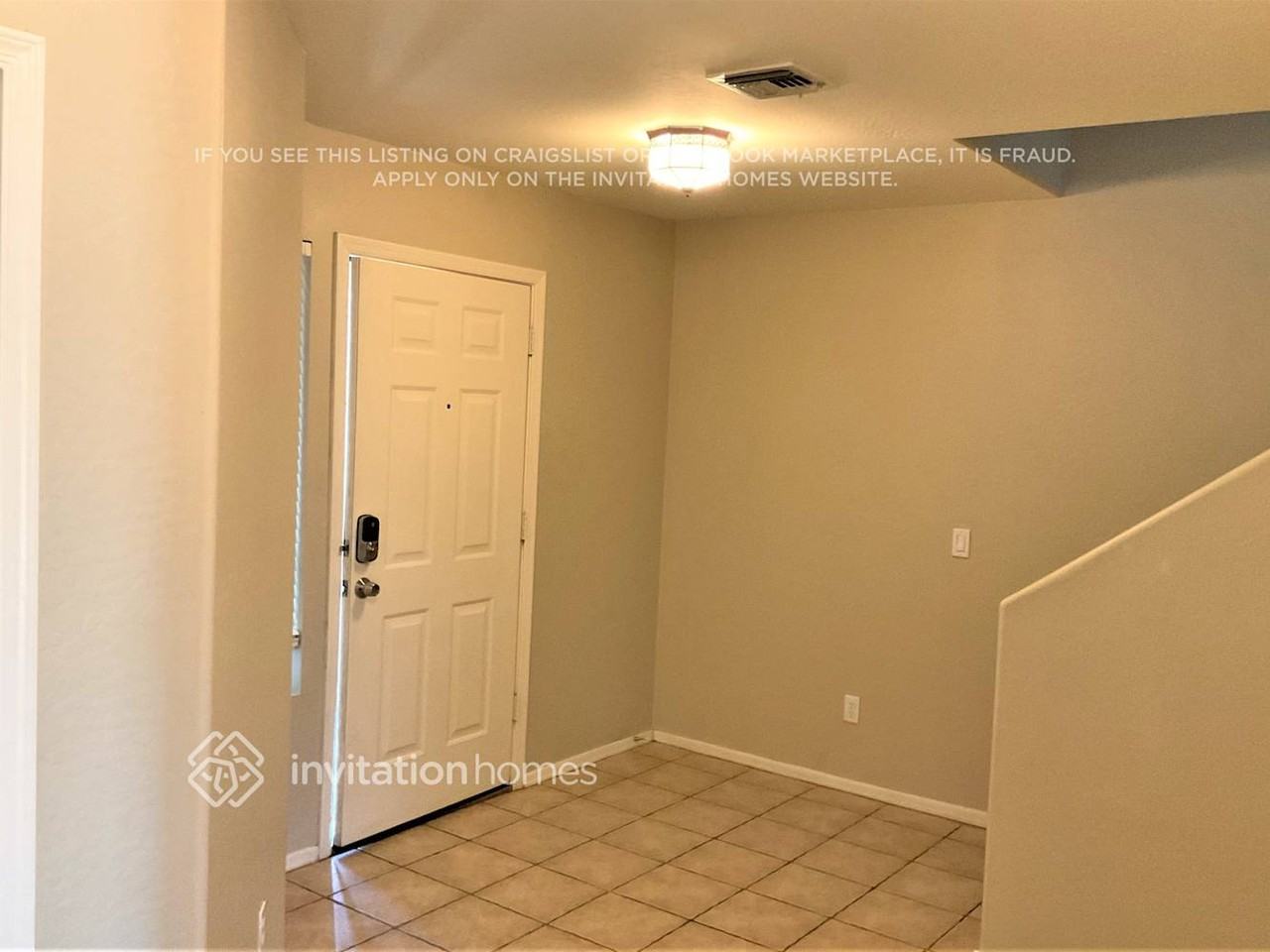 423 S Sabrina - Photo 4 of 23