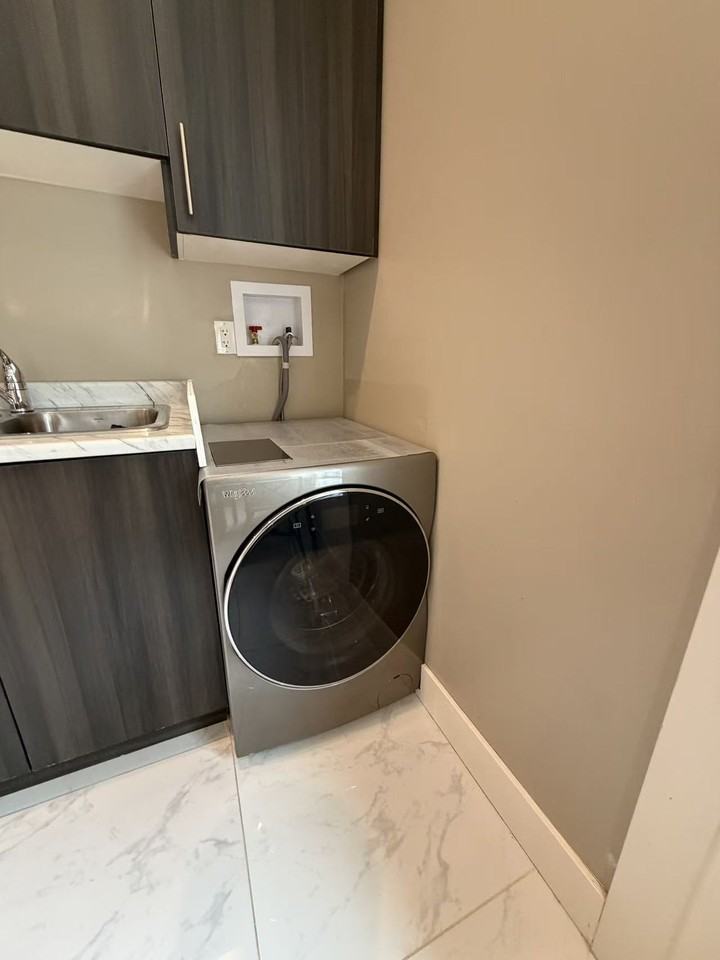 6668 Brantford Avenue - Photo 3 of 11