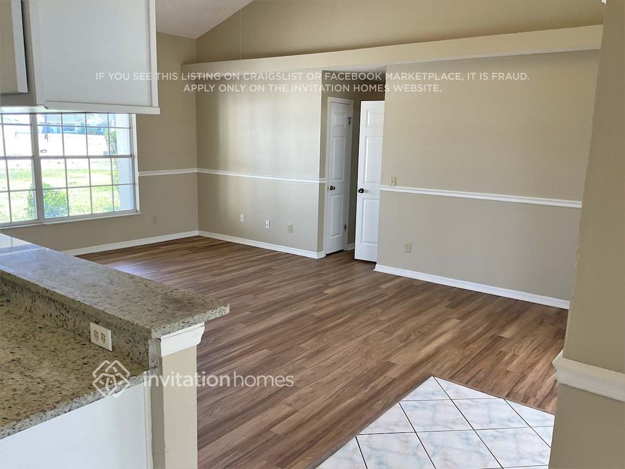 5660 Loma Vista Dr W - Photo 4 of 17