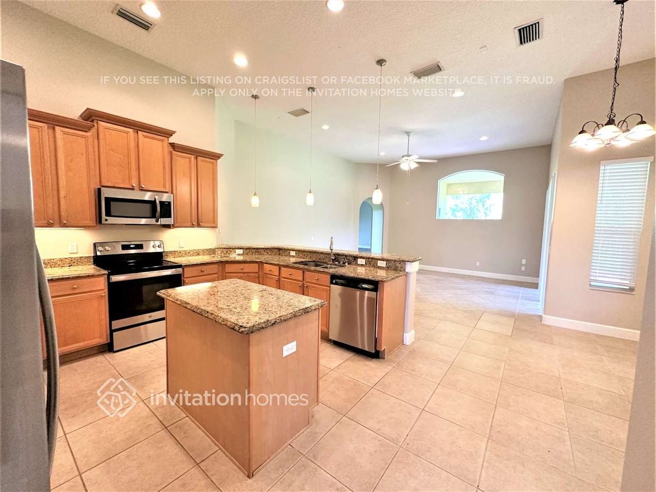18047 Cadence St - Photo 5 of 12