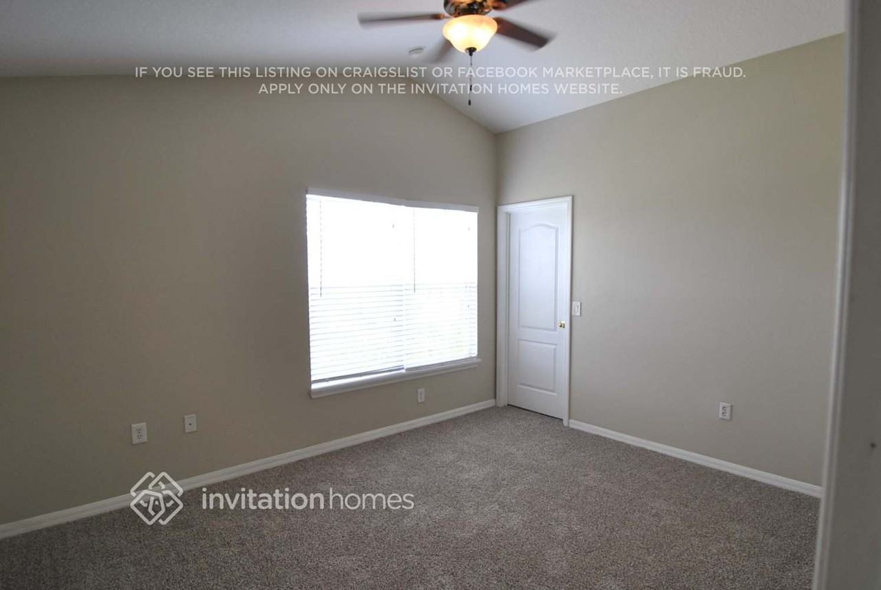 3144 Dasha Palm Dr - Photo 7 of 13