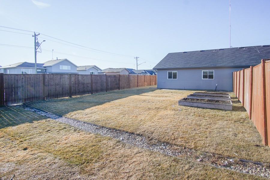 51 Flower Place - Photo 7 of 28