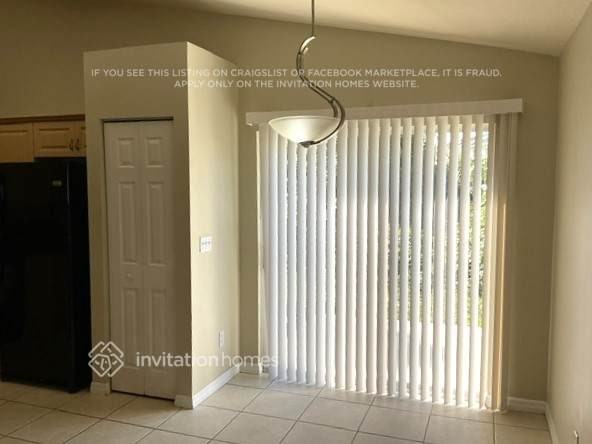 1106 Southland Ct - Photo 5 of 9