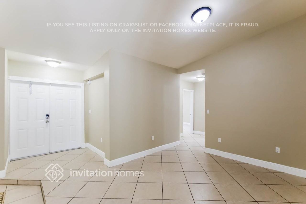 1192 Nw 134th Pl - Photo 5 of 18