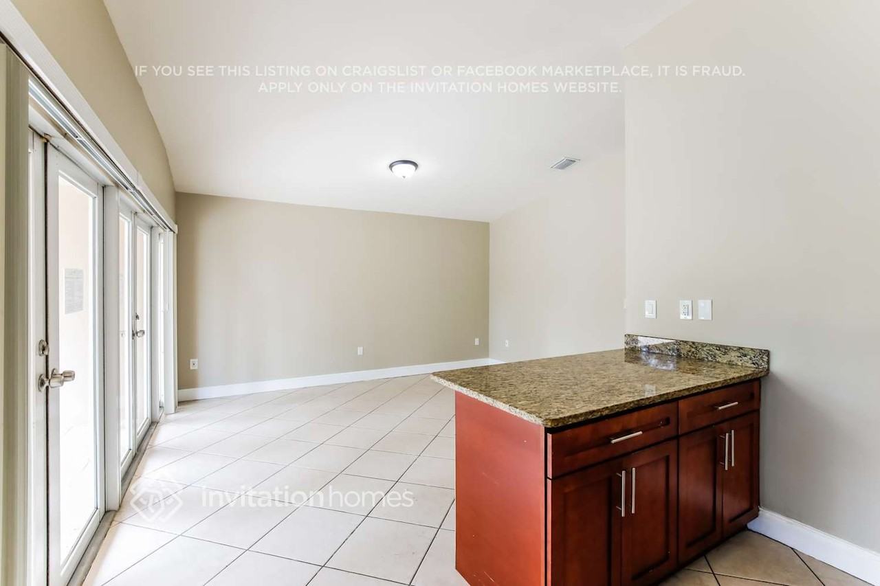 1192 Nw 134th Pl - Photo 7 of 18