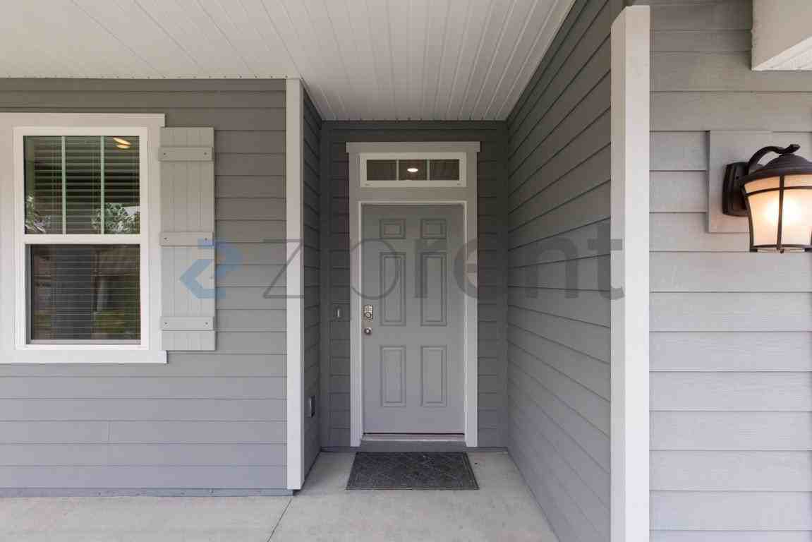 86135 Railway Pl - Photo 4 of 42