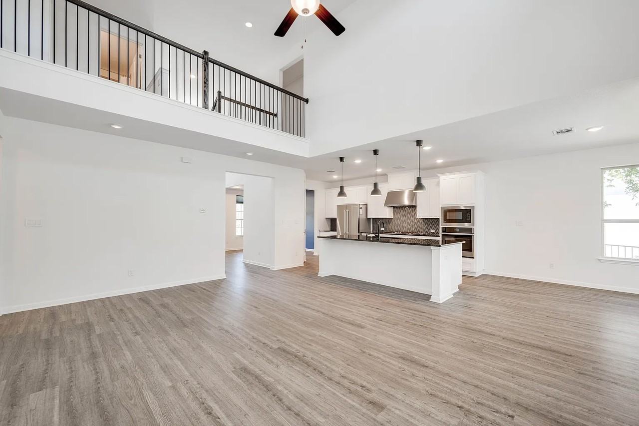 1328 Brescia Walk #1 - Photo 7 of 50