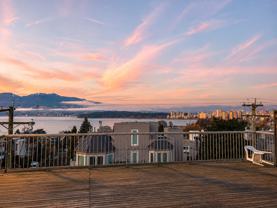 Kitsilano Low rise Apartment - Photo 1 of 1