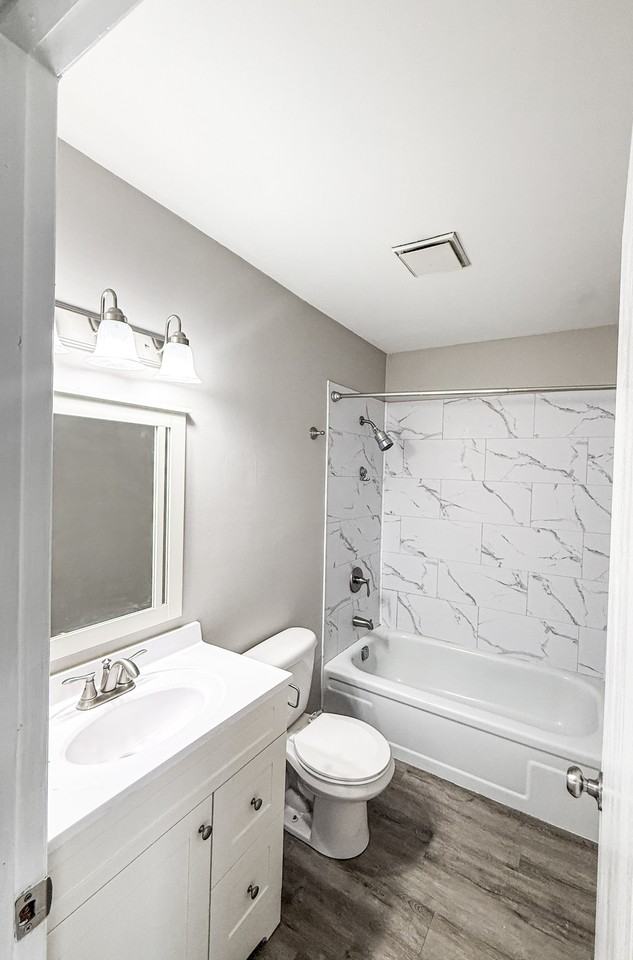 2039 Inverway Ct - Photo 6 of 7