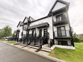 947 NOTRE DAME - Photo 1 of 1
