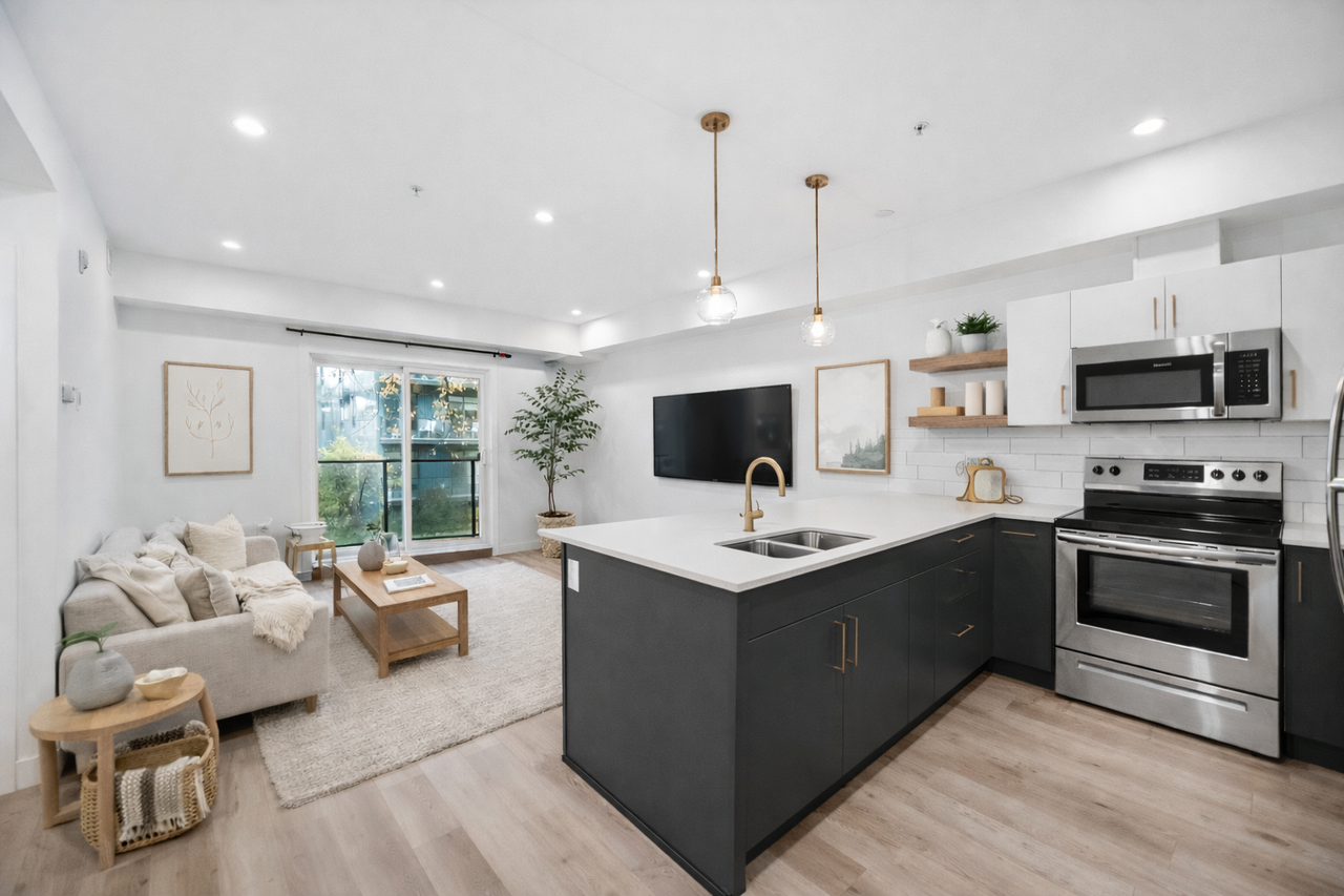 710 Westminster Avenue - Photo 2 of 22