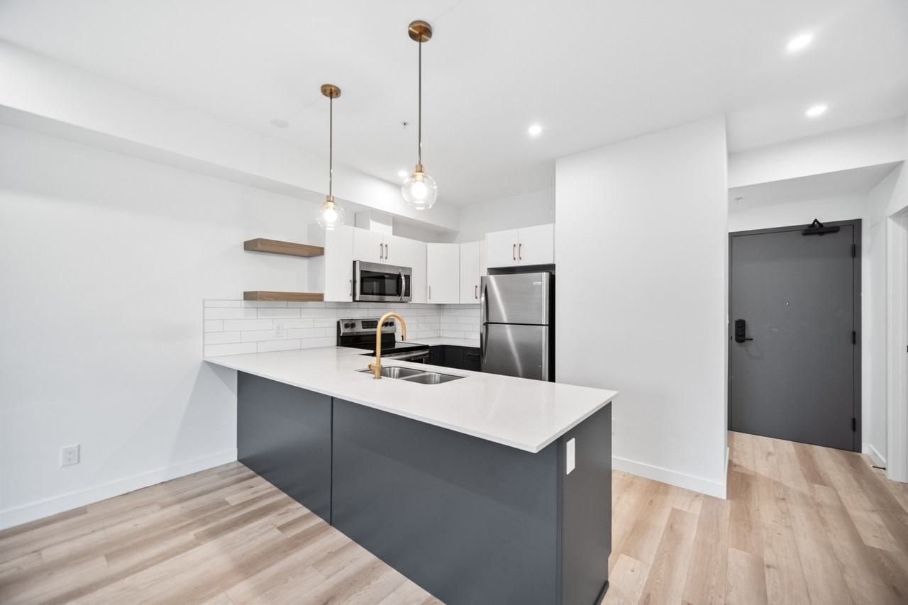 710 Westminster Avenue - Photo 5 of 22