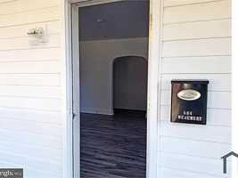 featured image of 504 Beaumont Ave #1