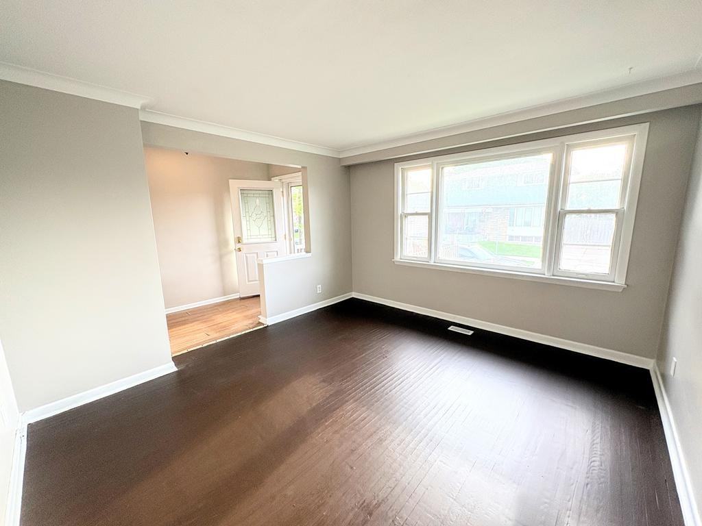 254 Fairfield Avenue - Photo 2 of 15