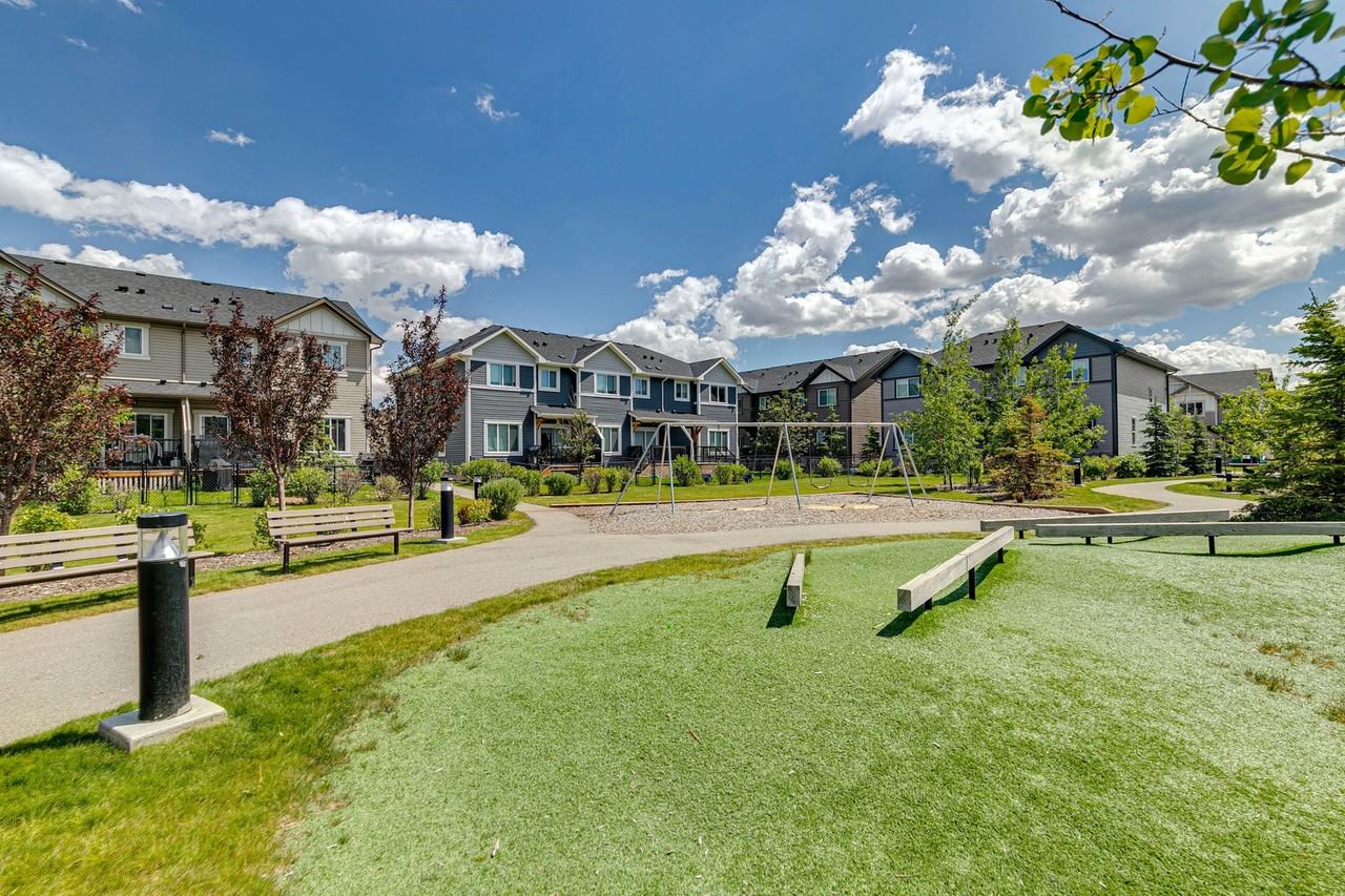 Georgetown, Airdrie - Photo 6 of 13