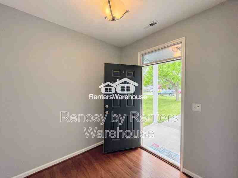 4139 Franklin St - Photo 3 of 41