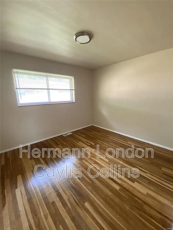 1209 Chambers Rd #1209C - Photo 6 of 7