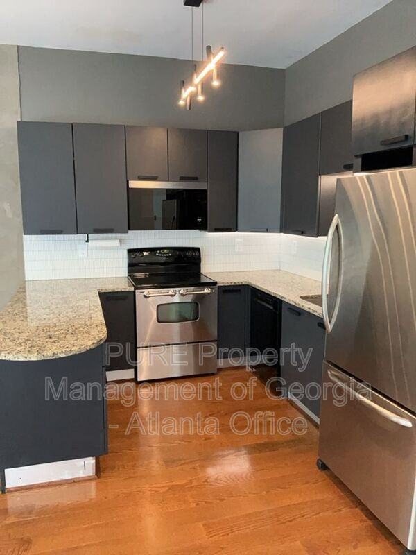 89 Mangum St Sw #102 - Photo 3 of 29