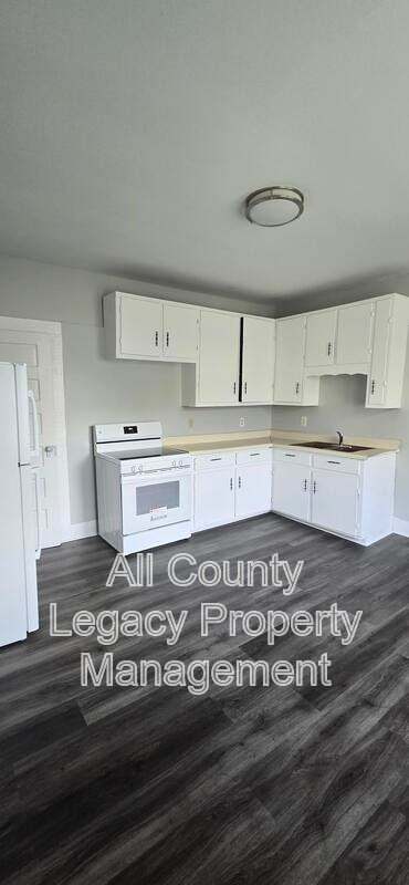 31 Ivy St - Photo 2 of 5