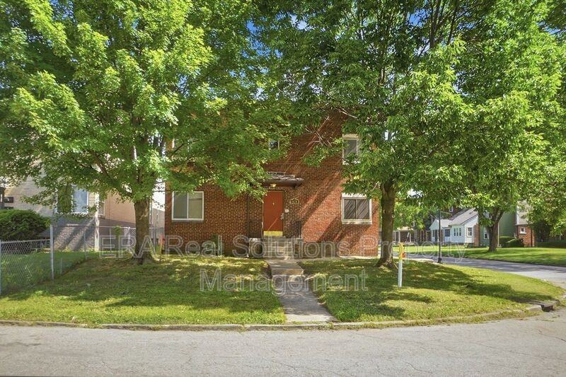 1478 Forest St #A - Photo 5 of 23